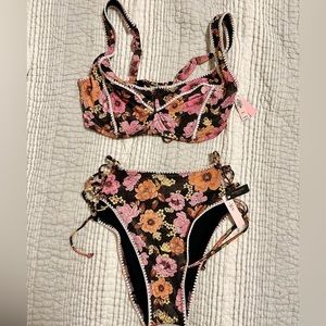 NWT VS Floral Crochet Trim Bikini Bathing Suit
